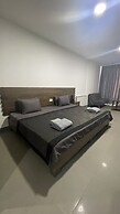 Grey Escape Apartements