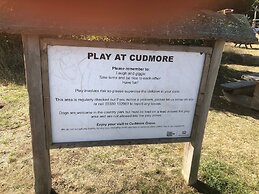 Luxury 2 Bedroom Caravan at Mersea Island Holiday