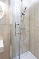 Newly Refurbished Studio Near City Center