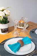 Newly Refurbished Studio Near City Center