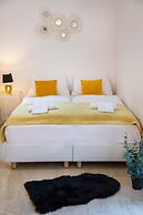 Modern Studio Near City Center