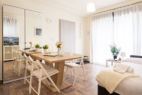 Modern and Cozy Studio Near City Center