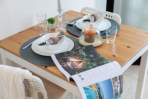 Cozy and Bright Studio Near City Center