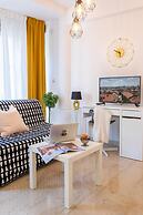 Beautiful Studio Near City Center