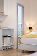 Beautiful Studio Near City Center