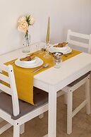 Newly Refurbished Studio Near Kvaternik Square