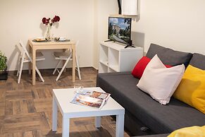Cozy Studio Near City Center