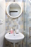 Cozy and Modern Studio Near City Center