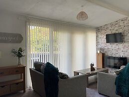 Holiday Cabin Sleeps 5 Glan Gwna Holiday Park