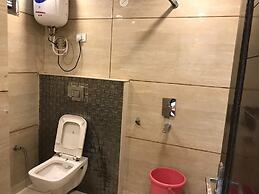 ADB Rooms Gaurav Guest House