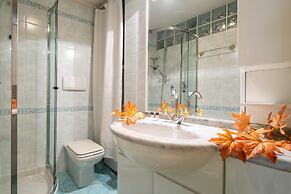 Uffizi Place by Mmega