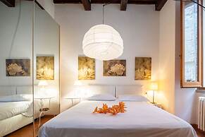 Uffizi Place by Mmega