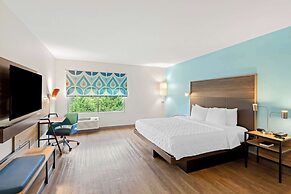 Tru by Hilton Asheville Blue Ridge Parkway