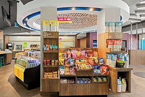 Tru by Hilton Asheville Blue Ridge Parkway