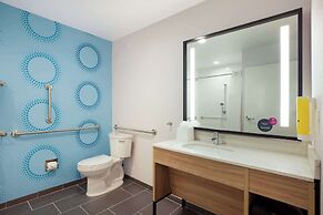 Tru by Hilton Asheville Blue Ridge Parkway