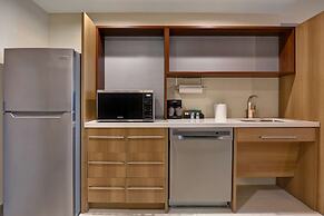 Home2 Suites by Hilton Orlando at Flamingo Crossings