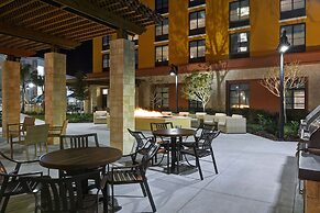 Home2 Suites by Hilton Orlando at Flamingo Crossings