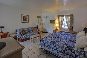 Richard's Motel Extended Stay