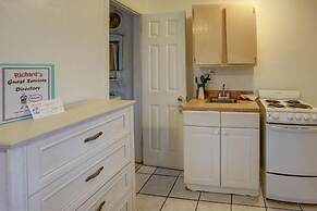 Richard's Motel Extended Stay