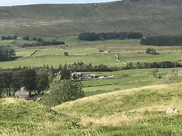 Old School House - Yorkshire Three Peaks Challenge