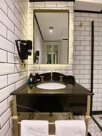 A11 Exclusive Hotel