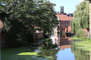 Chocolets - The Foss Suite