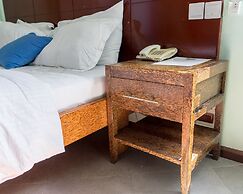 The Grand Villa Hotel