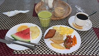 The Grand Villa Hotel