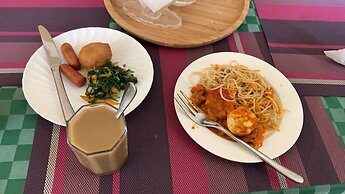 The Grand Villa Hotel