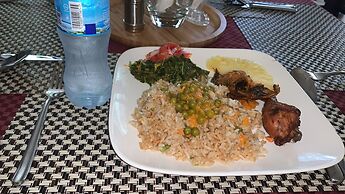 The Grand Villa Hotel