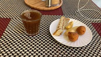 The Grand Villa Hotel