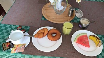 The Grand Villa Hotel