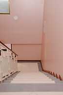 The Grand Villa Hotel