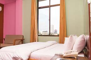 The Grand Villa Hotel