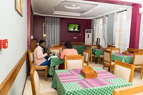 The Grand Villa Hotel