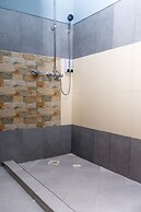 The Grand Villa Hotel