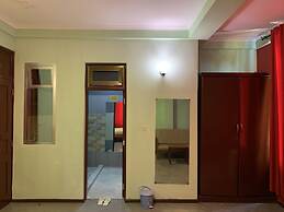 The Grand Villa Hotel