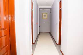 The Grand Villa Hotel