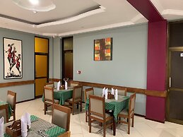 The Grand Villa Hotel