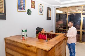 The Grand Villa Hotel