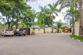 The Grand Villa Hotel