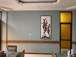 The Grand Villa Hotel