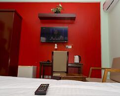 The Grand Villa Hotel