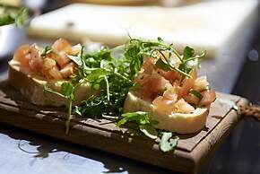 Valentinos Restaurant With Rooms