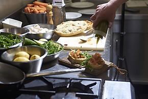 Valentinos Restaurant With Rooms