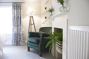 Valentinos Restaurant With Rooms