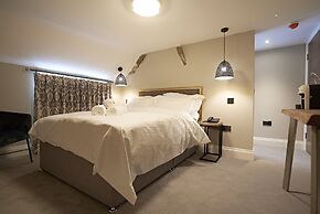 Valentinos Restaurant With Rooms