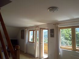 Immaculate 2-bed Apartment in Rateče Planica