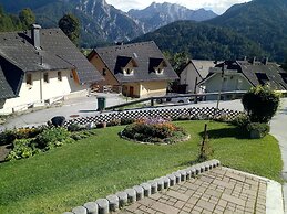 Immaculate 2-bed Apartment in Rateče Planica