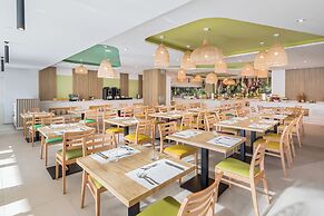 Grupotel Conil Playa